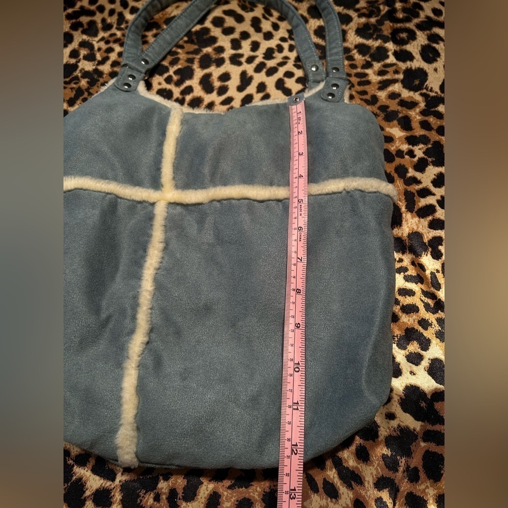 Y2K Avon Blue Faux Suede & Faux Fur Tote Bag - Picture 6 of 6